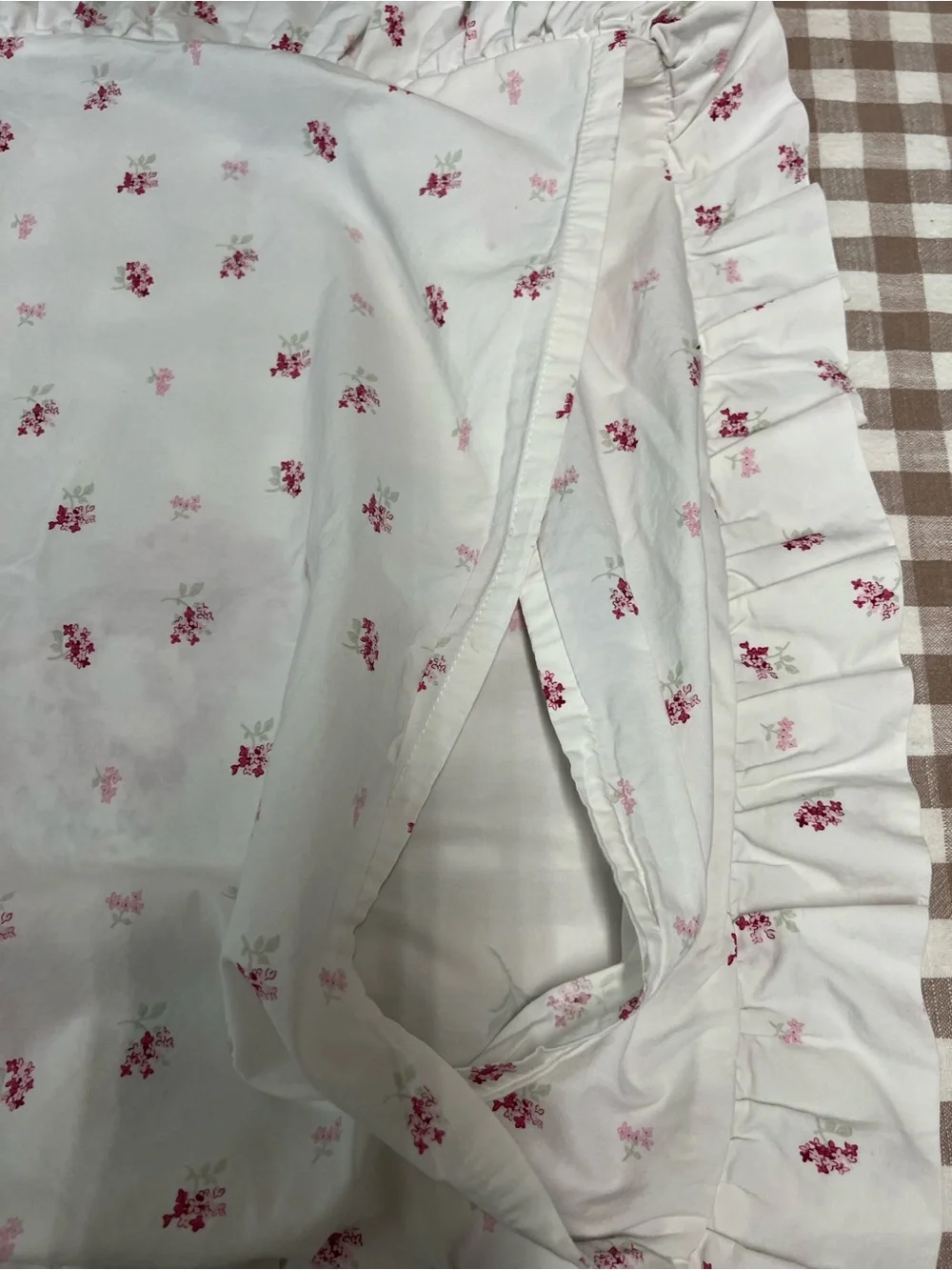 2 Simply shabby chic pillow shams pink flower cottage core bedding grandma core